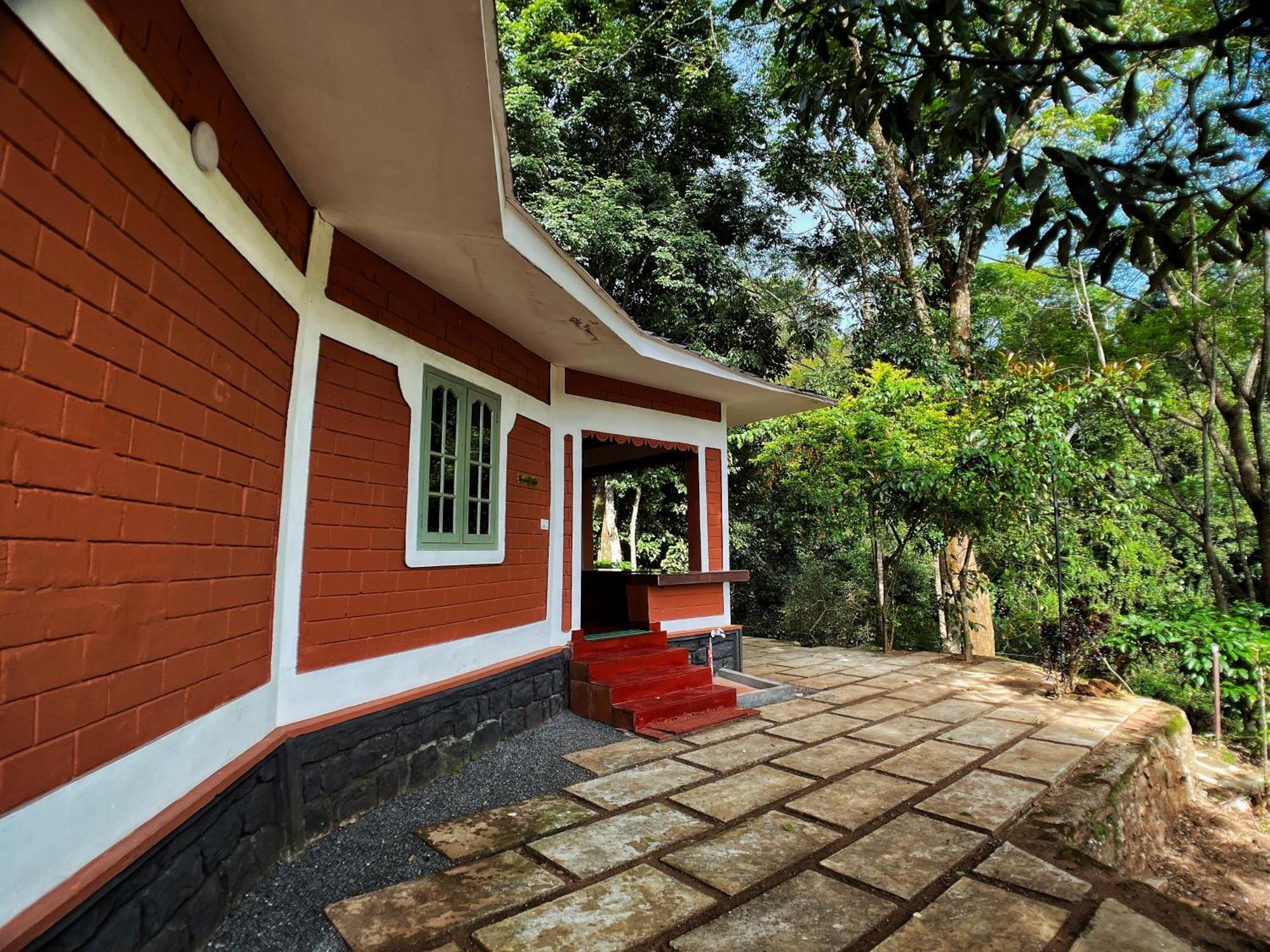 Mahout Resort Wayanad - An Experiential Jungle Stay With Waterfall Kalpetta Exteriör bild